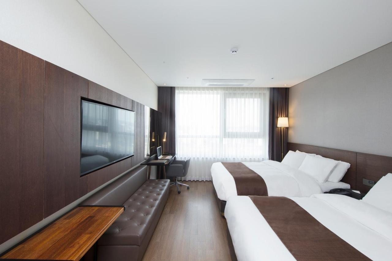 Ramada By Wyndham Daejeon Hotel Eksteriør billede