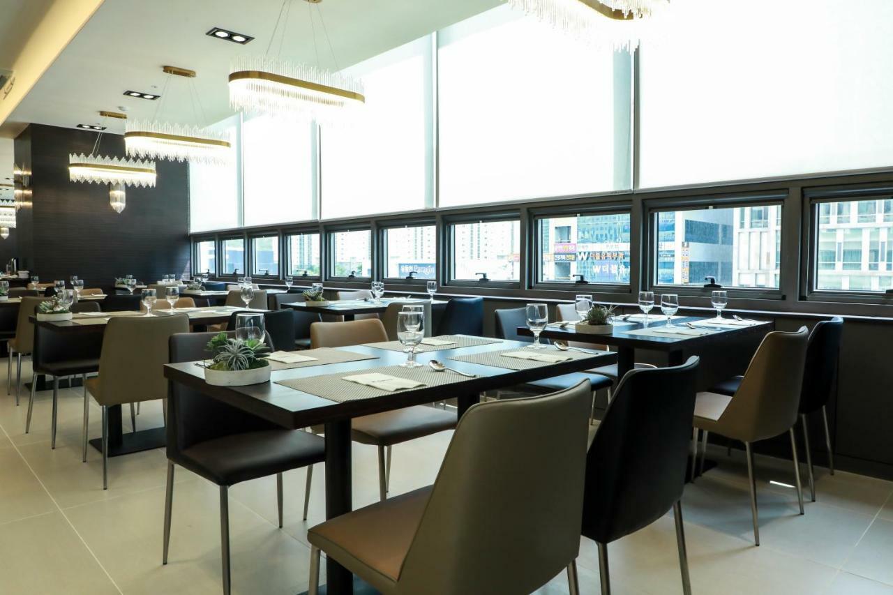 Ramada By Wyndham Daejeon Hotel Eksteriør billede