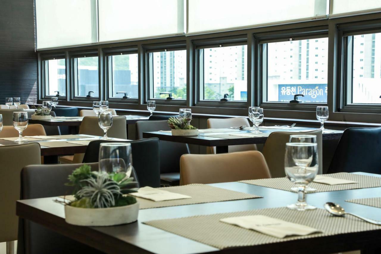 Ramada By Wyndham Daejeon Hotel Eksteriør billede